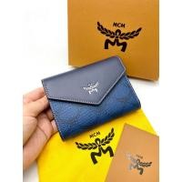 ราคา พร้อมส่งในไทย ของแท้ 100 % กระเป๋าสตางค์ MCM Small Tracy Trifold Wallet in Visetos Canvas - Blue (46605944960)