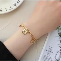 ราคา REDYSTOCKFLOWER CHARM BRACELET 18K TITANIUM STEEL JEWELLERY GOLD GOLD GOLD GOLD GOLDEN GELANG TANGAN ANTI KARAT (49659558418)