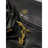 ราคา เท TORY BURCH ของแท้ Crossbody / Clutch มือสอง (29601406562)