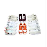 ราคา รองเท้าผ้าใบมือสอง Size 38 (43356492294)