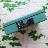 ราคา SRM CB-707 Cash Box Portable Safe Storage Container [สต๊อกเก่าใหม่] (42632742546)