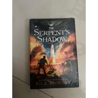 ราคา (ภาษาอังกฤษ) ใหม่! ซีไลท์! RICK RIORDAN THE KANE CHRONICLES SERPENTS SHADOW percy jackson magnes Chasing หนังสือแฟนตาซีหนังสือนวนิยายพร้อมส่งพร้อม pjo hoo หนังสือแฟนตาซีภาษาอังกฤษ (56111228457)