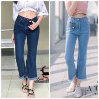 ราคา [ขาม้าน้อย 2 สี ไซส์ S-XL] กางเกงยีนส์ ผู้หญิง ขายาว บานปลาย ขาเต่อ ผ้าไม่ยืด ปลายขารุ่ย แบบเรียบ สีพื้น (783094993)