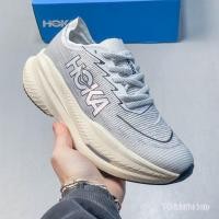 ราคา 90BI HOKA ONE ONE Mach X2 รองเท้าวิ่ง พื้นนุ่มเบา รองเท้ากีฬาผู้ชายผู้หญิง แฟชั่นทนแรงเสียดทาน รุ่น EQGM UDVU Y8UC (49464025065)