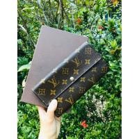 ราคา lv sarah 10 card wallet (9711358025)