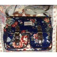 ราคา กระเป๋ามือสอง#cath kidstonสีน้ำเงินลายดอก (5864852845)