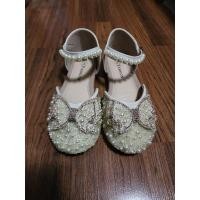 ราคา รองเท้าเด็กผู้หญิงใส่ออกงาน มือสอง (29830569557)