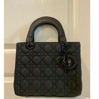 ราคา กระเป๋า Lady Dior Bag สีดำ พร้อมอะไหล่สีดำด้าน งานตู้ญี่ปุ่น อ่านรายละเอียดก่อนสั่งสินค้า (49711796289)