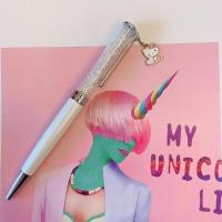 ราคา ปากกา swarovski แท้ 100% Swarovski Hello Kitty Head Crystalline Ballpoint Pen (9452839521)