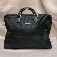 ราคา PIERRE​ CARDIN​ กระเป๋าผ้าสีดำ กระเป๋าถือ จุของเยอะ หลายช่อง กระเป๋ามือสอง (24490518674)