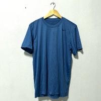 ราคา เสื้อกีฬามือสอง NIKE สีน้ำเงินฟอก แท้ (26888379041)