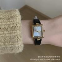 ราคา [ที่ต้องการ] IEKE// Classy ยุคกลางสแควร์นาฬิกาหญิงของแท้หนัง High-End หรูหราเกาหลีรุ่น ins Niche Design ควอตซ์หญิงนาฬิกา (40574709529)