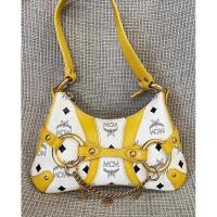 ราคา MCM mini shoulder bag ของแท้ สภาพดี-ยังสวย รวมๆให้9/10 หนังสวย-ลายชัด-อะใหล่ทองสด ด้านในสะอาดมาก (23916939911)