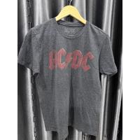 ราคา เสื้อวงมือสองAC/DCสภาพ80% (49750245477)