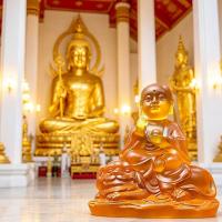 ราคา น่ารักเคitigarbhaพระโพธิสัตว์รูปปั้นเรซิ่นความปลอดภัยรถคริสตัลน้ําศาลเจ้าบ้าน (50661744495)
