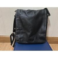 ราคา กระเป๋าBally ของแท้100% มือสองใหม่กริบ หนังแท้ made in italy *ขายถูกมาก* รุ่นใหม่!!! (18384164617)