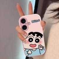 ราคา เคสไอโฟน 16 plus เคสไอโฟน16 เหมาะสําหรับ Apple 16 เคสโทรศัพท์ iPhone15promax สไตล์ใหม่ 17air เลนส์ 14 Precision Hole 13 คู่ 12 หญิง 11 Shin-Chan xs กันกระแทก 8pluse2 เคสป้องกัน 6s รุ่นที่สอง 7 การ์ตูน