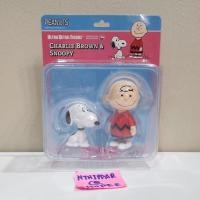 ราคา +++ ขาย UDF Ultra Detail Figure Charlie Brown & Snoopy Peanut ของใหม่ ของแท้ พร้อมส่ง +++ medicom (7509750742)
