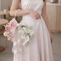 ราคา ช่อดอกไม้เจ้าสาว คล้องแขนไข่มุก กล้วยไม้ชมพู-ขาว หรูหรา พรีเวดดิ้ง งานแต่ง ดอกไม้เจ้าสาว บูเก้ (57109175226)