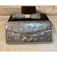 ราคา Mcm long wallet Crossbody silver(new) (4849965818)