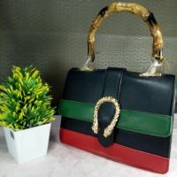 ราคา Sale‼️กระเป๋า Gucci มือสองของเเม่ค้าเองค่ะ (765080340)