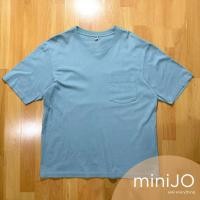 ราคา เสื้อยืด Uniqlo มีกระเป๋าหน้า สีฟ้า Relax Fit (มือสอง) (54712583920)