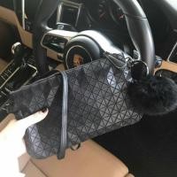 ราคา David Jones Clutch/Crossbody Bag (Outlet) กระเป๋าแบรนด์เนม (1091766663)