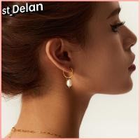 ราคา ZHENL ต่างหูห่วงเล็ก 1.4 ซม. ชุบทอง 14K, มุกน้ำจืดธรรมชาติแท้ + จี้ดาว, ไม่ระคายเคืองผิว ไม่ลอกไม่ดำ, น้ำหนักเบาเพียง 2.5 กรัม – แถมกล่องของขวัญพรีเมียม (9×9×2 ซม.) สำหรับใส่ทุกวันและงานพิเศษ (5125861