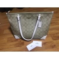 ราคา ใหม่ COACH F29208 ZIP TOP TOTE IN SIGNATURE CANVAS (6815451660)