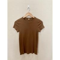 ราคา เสื้อยืดผ้าร่อง uniqlo *ซักเก็บ (6056643709)