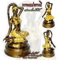 ราคา พร้อมส่ง แม่ธรณีบีบมวยผม พระหัตถ์ขวา พระแม่ธรณีมวลสารแร่เหล็กน้ำพี้ ฐาน 5.5 นิ้ว สูง 10 นิ้ว ทรงเครื่องทอง ของแท้จากบ้าน (25680219607)