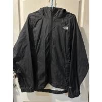 ราคา เสื้อกันหนาว The North Face มือสอง แท้!! Hy vent อก 46 ยาว 27 ตำหนิลอกคอตามรูป คุณสมบัติกันหนาว กันลม กันน้ำ (54902560895)