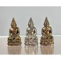 ราคา สมเด็จพระไพรีพินาศ วัดบวรนิเวศวิหาร ปี 2535 เนื้อเงิน เนื้อนวโลหะ เนื้อทองแดง (47106114024)
