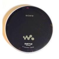ราคา เครื่องเล่นcdพกพา Sony D-NE730 สีดำ สภาพดี ริ้วรอยนิดหน่อย ใช้งานได้ปกติ รองรับCD AUDIO /MP3 พร้อมใช้งานผ่านแบตหมากฝรั่ง (27493680180)