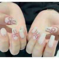 ราคา เล็บเจล สีขาวนม ลายโบว์เวียดนามงานแฮนด์เมท สีเจลแท้ 100% (27713983948)