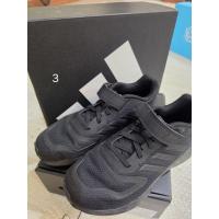 ราคา Adidas รองเท้าเด็กมือสอง ขนาด UK 12K ใส่ 1-2 ครั้ง สภาพดี (52557898115)