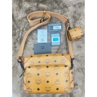 ราคา MCM สะพายข้างชาย มือ2 อุปกรณ์ครบ สภาพดี​ แท้100% (29936650941)