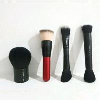 ราคา MAC แปรงแต่งหน้า ฟองน้ำลงรองพื้น MAC ไซด์พกพา ของแท้!! สำหรับการพกเติมระหว่างวัน (12408204579)