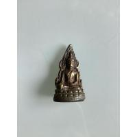 ราคา NO.4018 รูปหล่อลอยองค์พระพุทธชินราชอินโดจีน พระเนื้อเก่า พิมพ์สังฆาฏิยาว บัวเล็บช้าง ตอกโค๊ด ขนาด 2.5x4.7 เซนติเมตร (49609455340)
