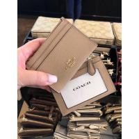 ราคา พร้อมส่ง แท้ 100% New Coach กระเป๋า ใส่บัตร รุ่นใหม่‼️ MINI SKINNY ID CASE (COACH 88250) IM/TAUPE (14509622285)