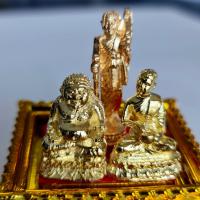ราคา ครอบตั้งโต๊ะ 3พระอรหันต์แห่งโชคลาภ อุปคุต สิวลี สังกัจจายน์ เนื้อทองเหลือง หน้าตัก1นิ้ว ฐานครอบกว้าง 6cm สูง8cm ผ่านพิธ (23974311821)