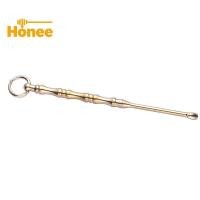 ราคา [Honee] ใหม่สไตล์ทองแดงไม้ไผ่พวงกุญแจจี้ทองเหลืองวินเทจโลหะ Mutilfunction แขวนหู Pis ช้อนพวงกุญแจจี้ Nice (51715351348)