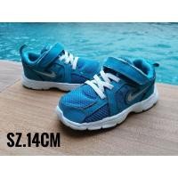 ราคา Nike​ รองเท้าเด็ก​งาน​แบรนด์​มือสอง​ (Size​:14cm) (26601546733)