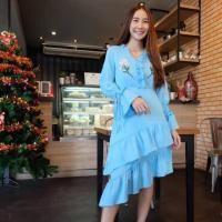 ราคา งานป้าย Kira เดรสยาวสีฟ้าแต่งระบายยาวเฉลียง (1815179851)
