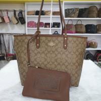 ราคา Coach Tote กลับด้าน (2269133119)