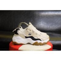 ราคา skechers มือสองสภาพดี (9424359282)