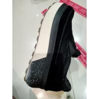 ราคา รองเท้าผู้หญิง ส้นตึก (มือสอง) UGG เบอร์ 23 ส้นสูง 5 ซ.ม. เป็นรองเท้าผ้าใบ เย็บหนา แข็งแรงมาก (52861407745)