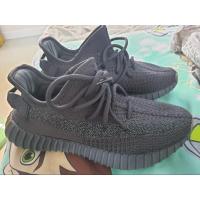 ราคา Adidas Yeezy boost รองเท้าผ้าใบมือสอง สีเทา Size 38 ยาว 23.5 cm #43 (25415501101)