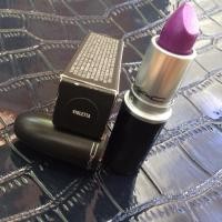 ราคา MAC AMPLIFIED CREME LIPSTICK ROUGE A LEVRES สินค้ามาใหม่ครับ แม่หิ้วมาเองครับ ราคาคุยได้ครับ (1280145090)