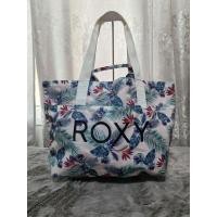 ราคา No.. 65 กระเป๋าแรนด์ ROXY ของแท้สภาพดี ลายน่ารักมาก (48451566389)